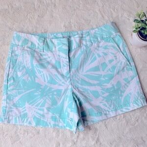 𝅺ANN Taylor Loft 4” mint green and white palm tropical shorts